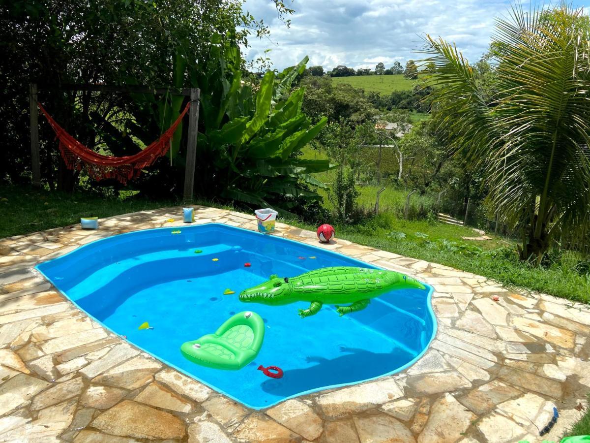 Casa Com Piscina Fundo Pra Represa E Ar Condicionado Casinhabrancadevaranda Ijaci Εξωτερικό φωτογραφία