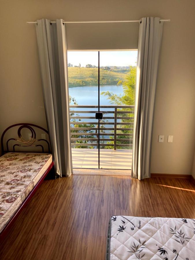 Casa Com Piscina Fundo Pra Represa E Ar Condicionado Casinhabrancadevaranda Ijaci Εξωτερικό φωτογραφία