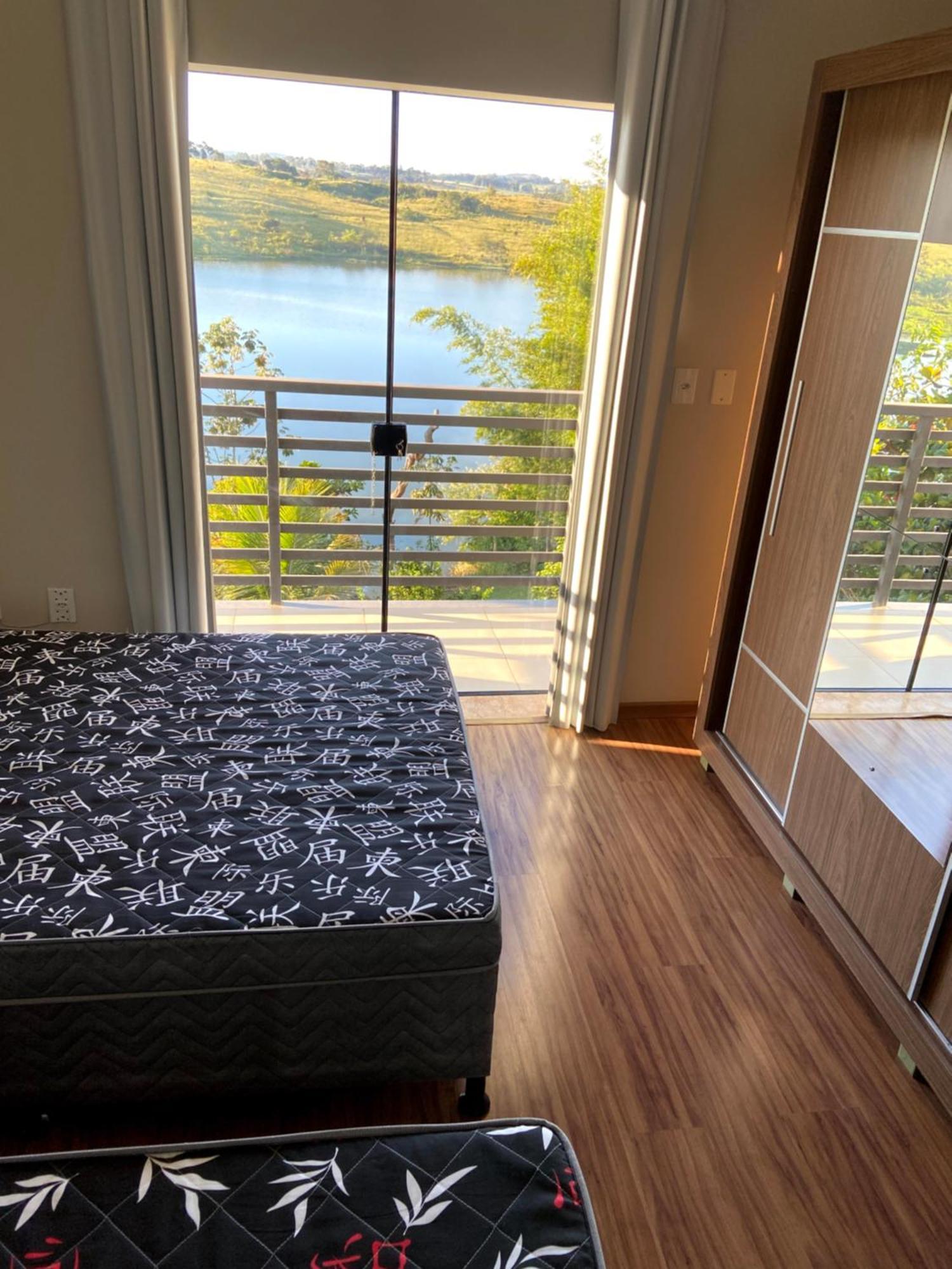 Casa Com Piscina Fundo Pra Represa E Ar Condicionado Casinhabrancadevaranda Ijaci Εξωτερικό φωτογραφία