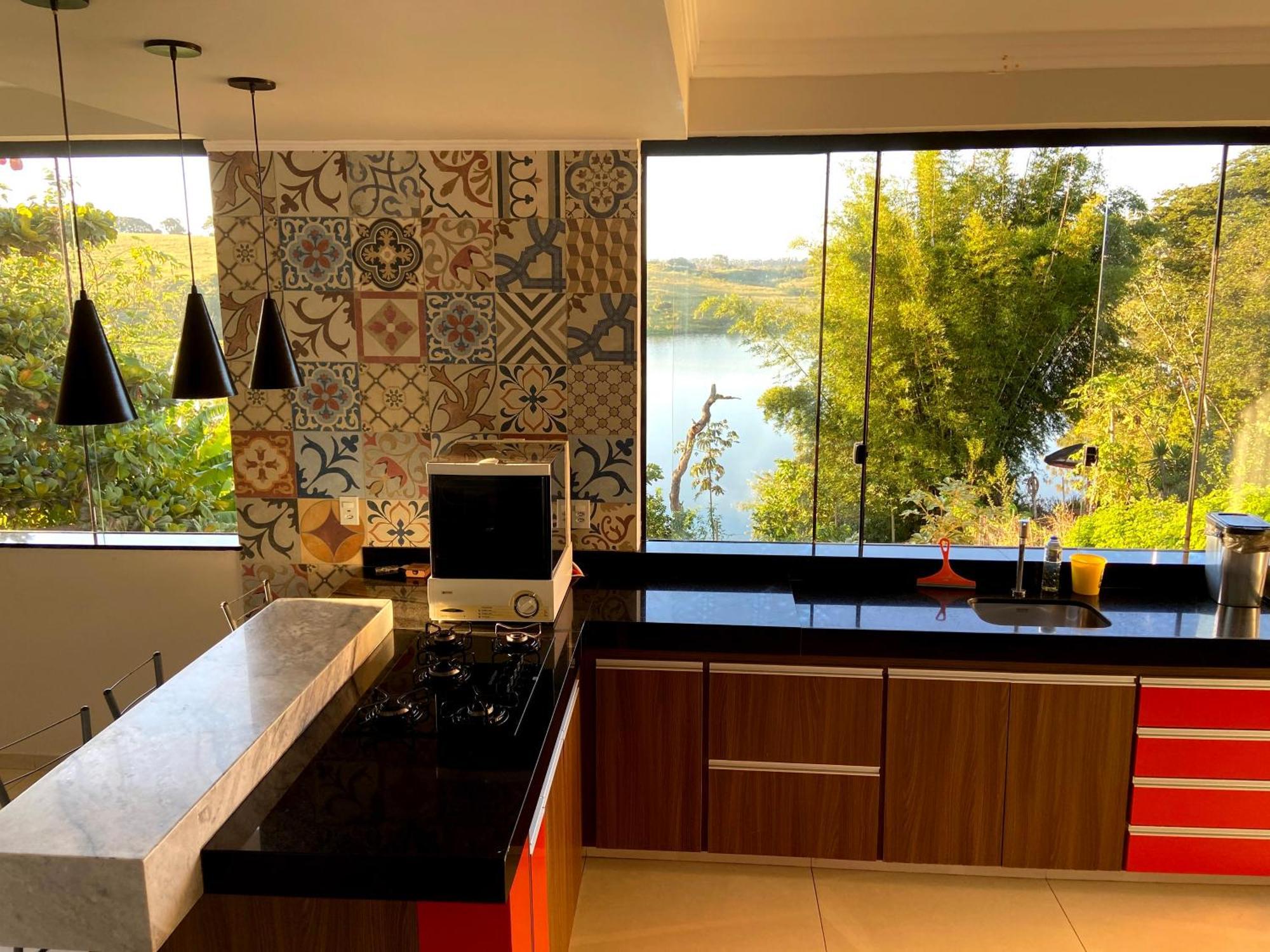Casa Com Piscina Fundo Pra Represa E Ar Condicionado Casinhabrancadevaranda Ijaci Εξωτερικό φωτογραφία